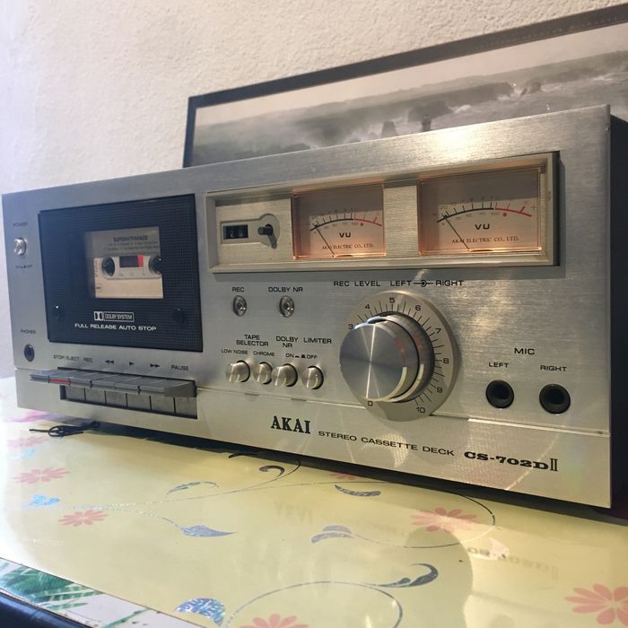 Magnetofon audio Akai