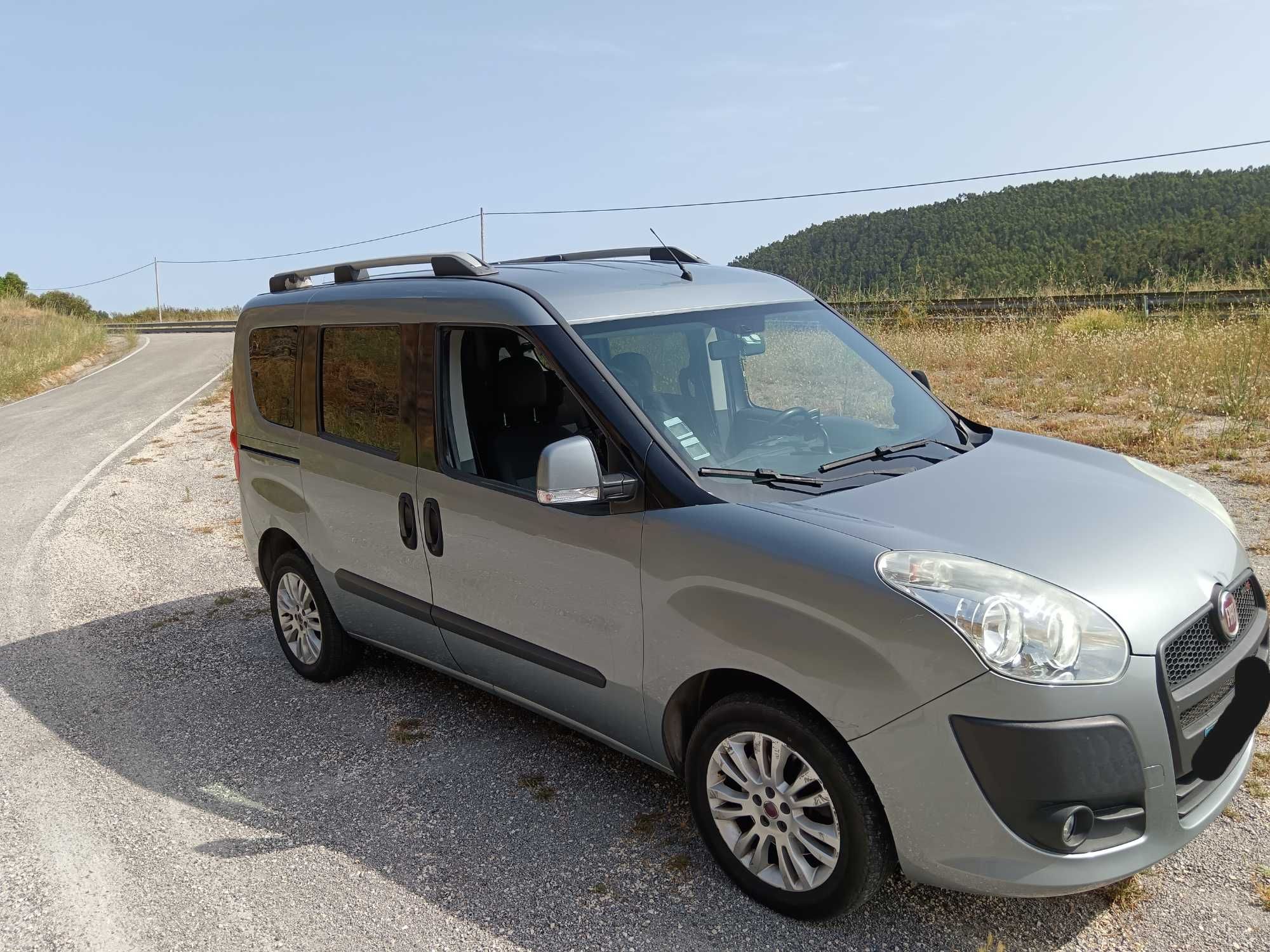 Fiat doblo 7 lugares 1.3 MultiJet 2010