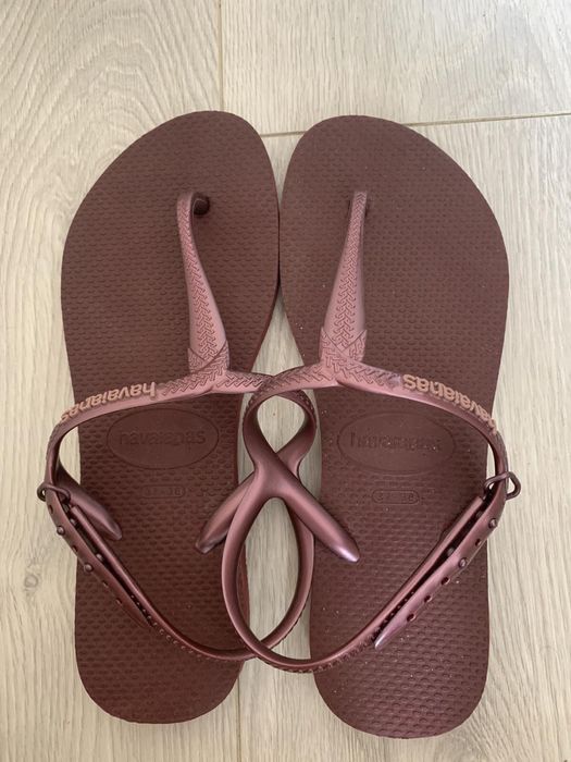 Продам слансы havaianas