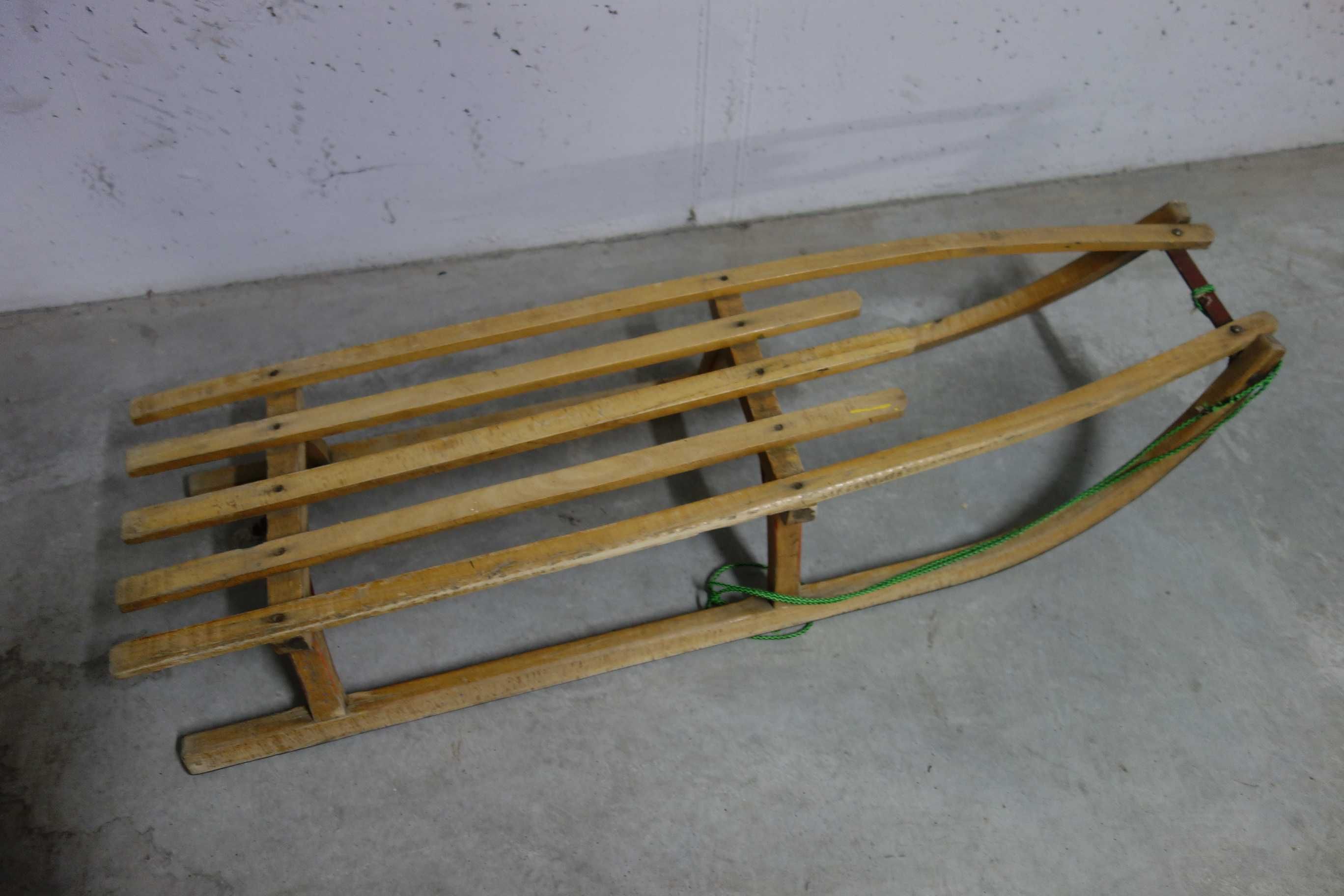 stare sanki zimowe drewniane vintage PRL lata 60-te kompletne