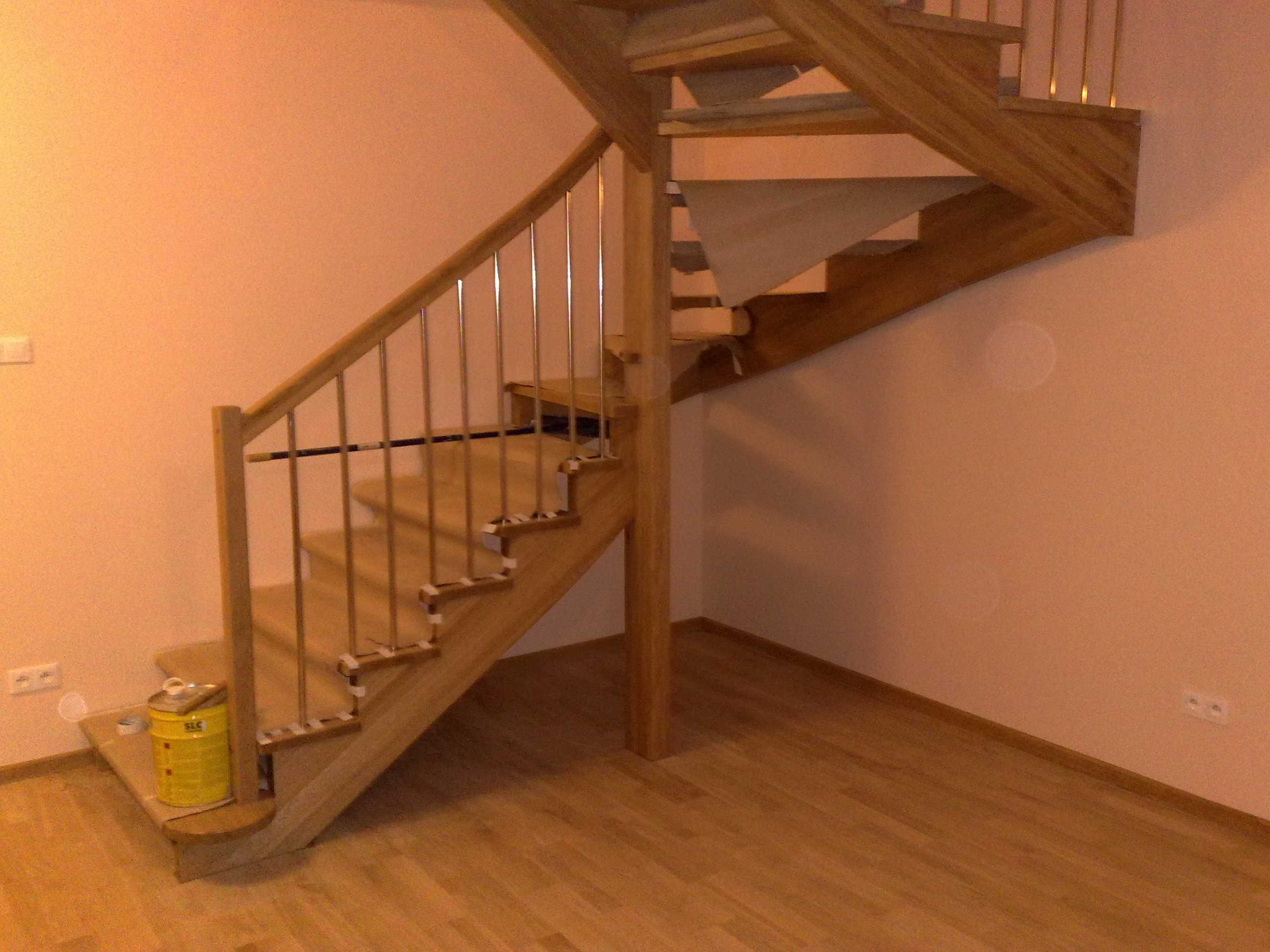 Schody ażurowe dębowe  z balustradą Producent Wycena Gratis !