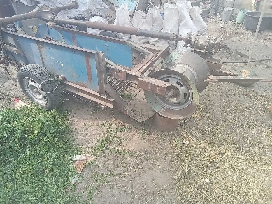 Картоплекопач   однорядна