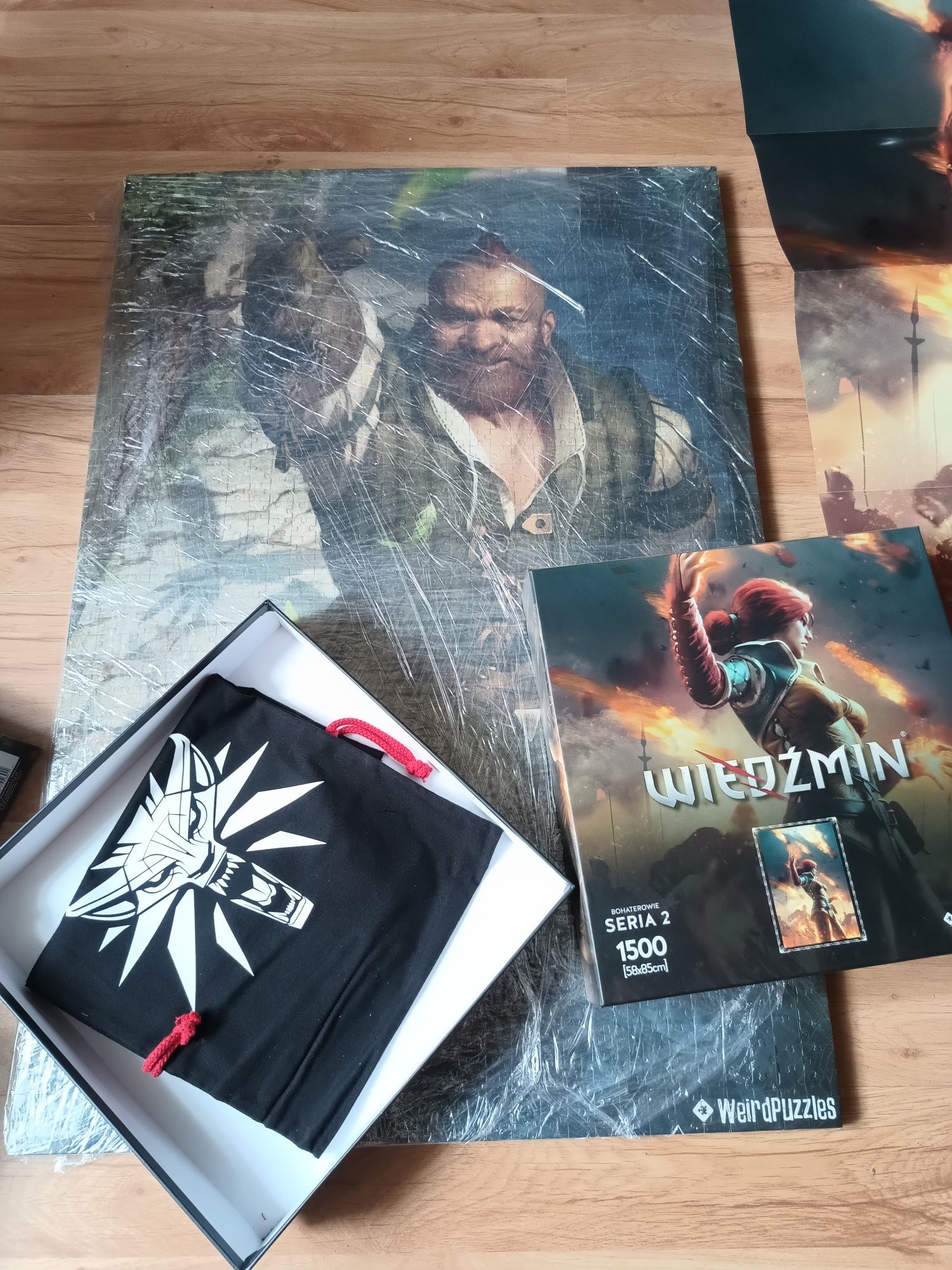 Puzzle wiedźmin weirdpuzzles Eskel, Triss, Zoltan.