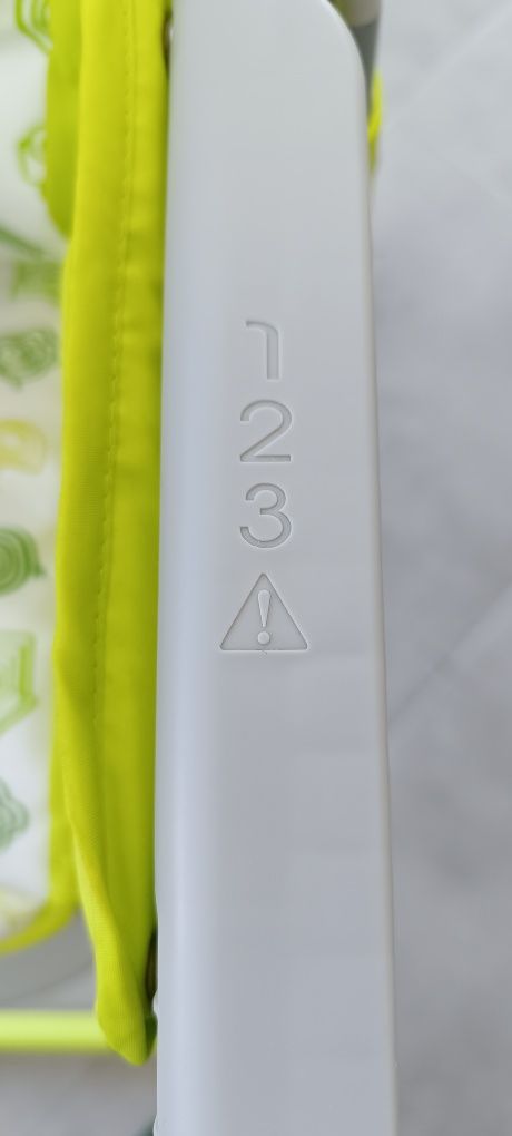 Cadeira Chicco semi nova