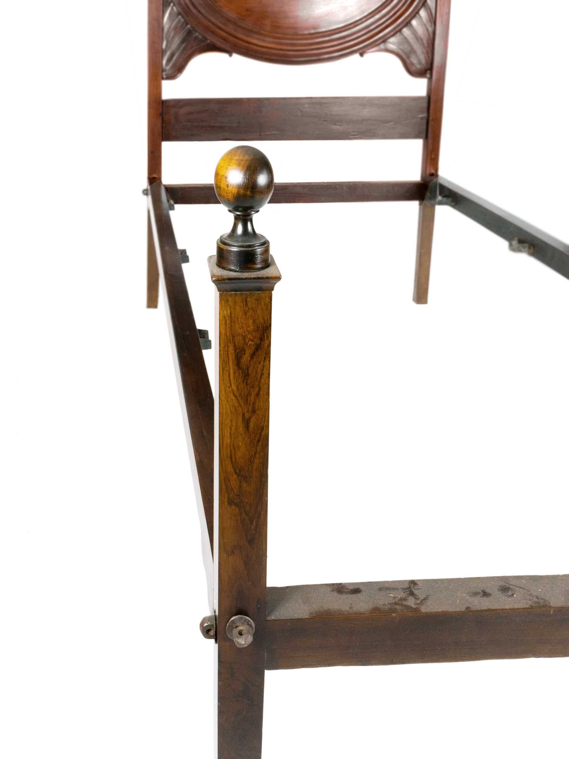 Cama pau santo dona Maria | 196,5 cm