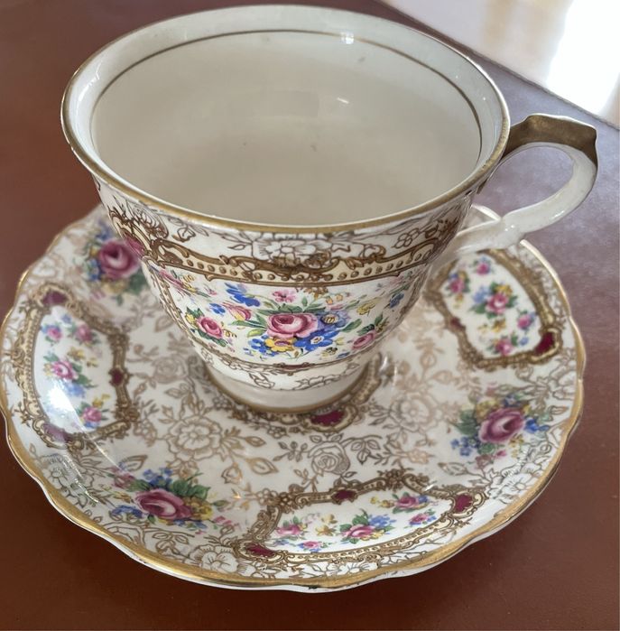 Chavenas de cha antigas de porcelana