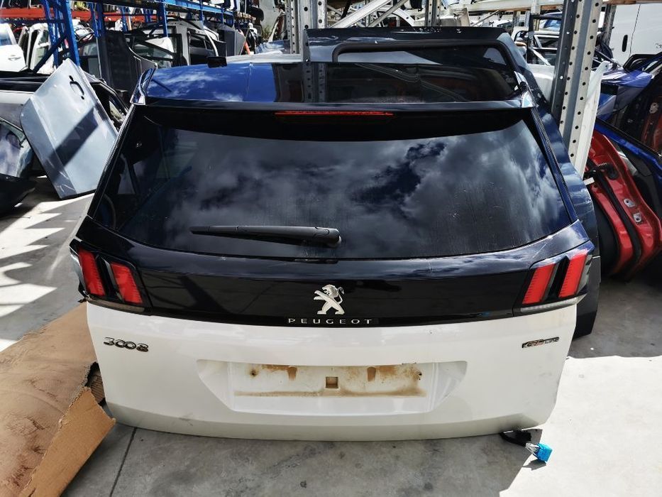Tampa da mala Peugeot 3008 GT Line do ano 2015
