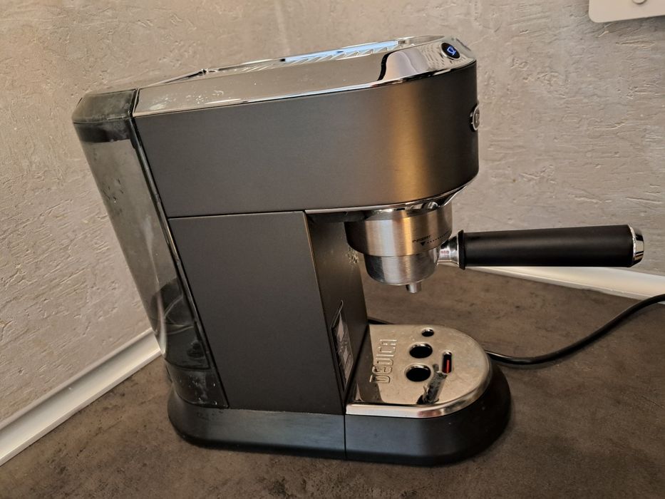 Ekspres kolbowy delonghi ec685