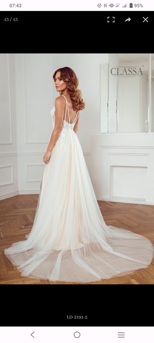 Suknia ślubna model LO2191