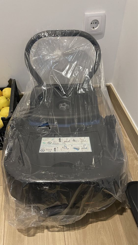 Isofix semi-universal