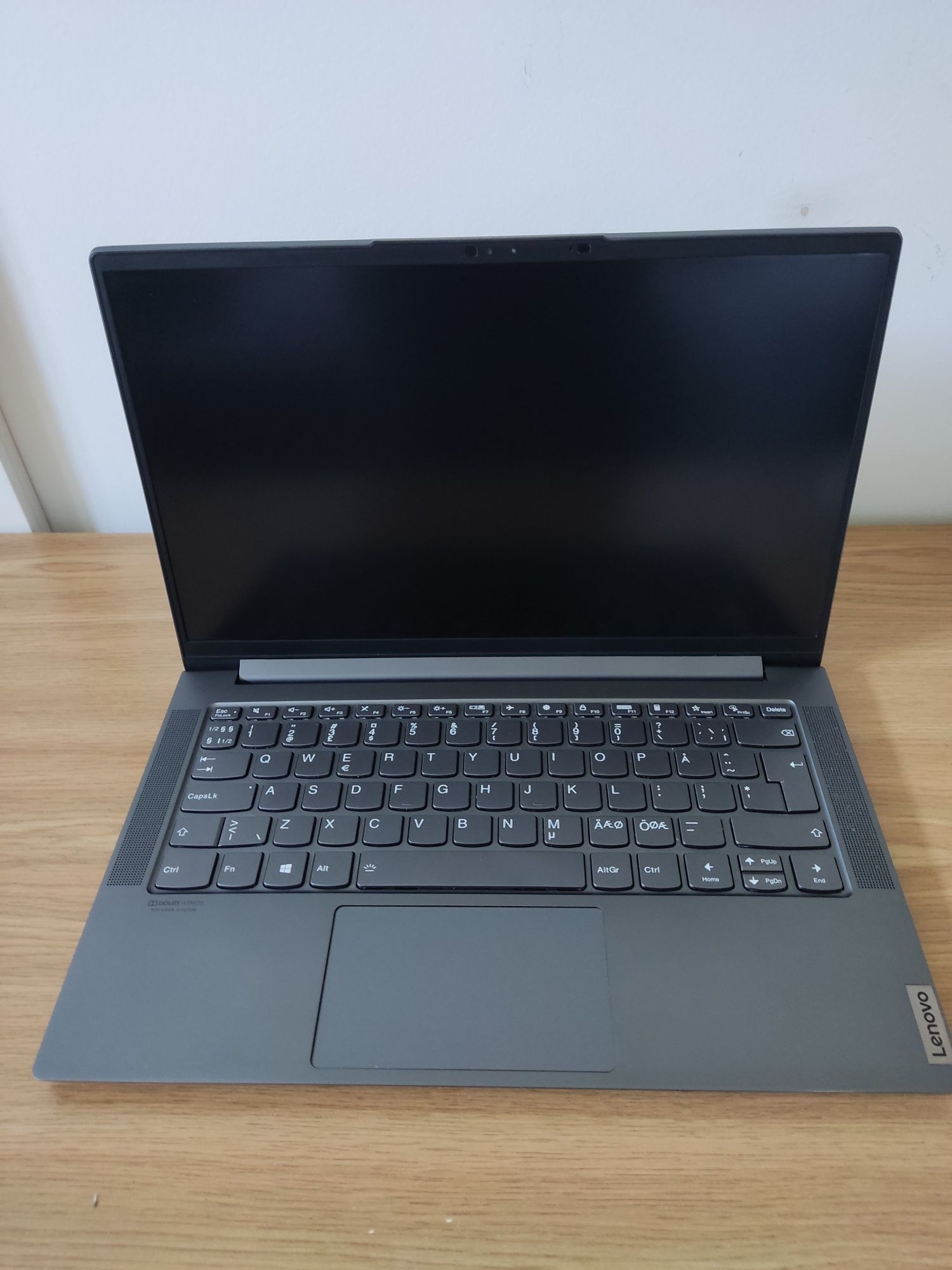 Laptop Lenovo Yoga Slim 7 14ARE05