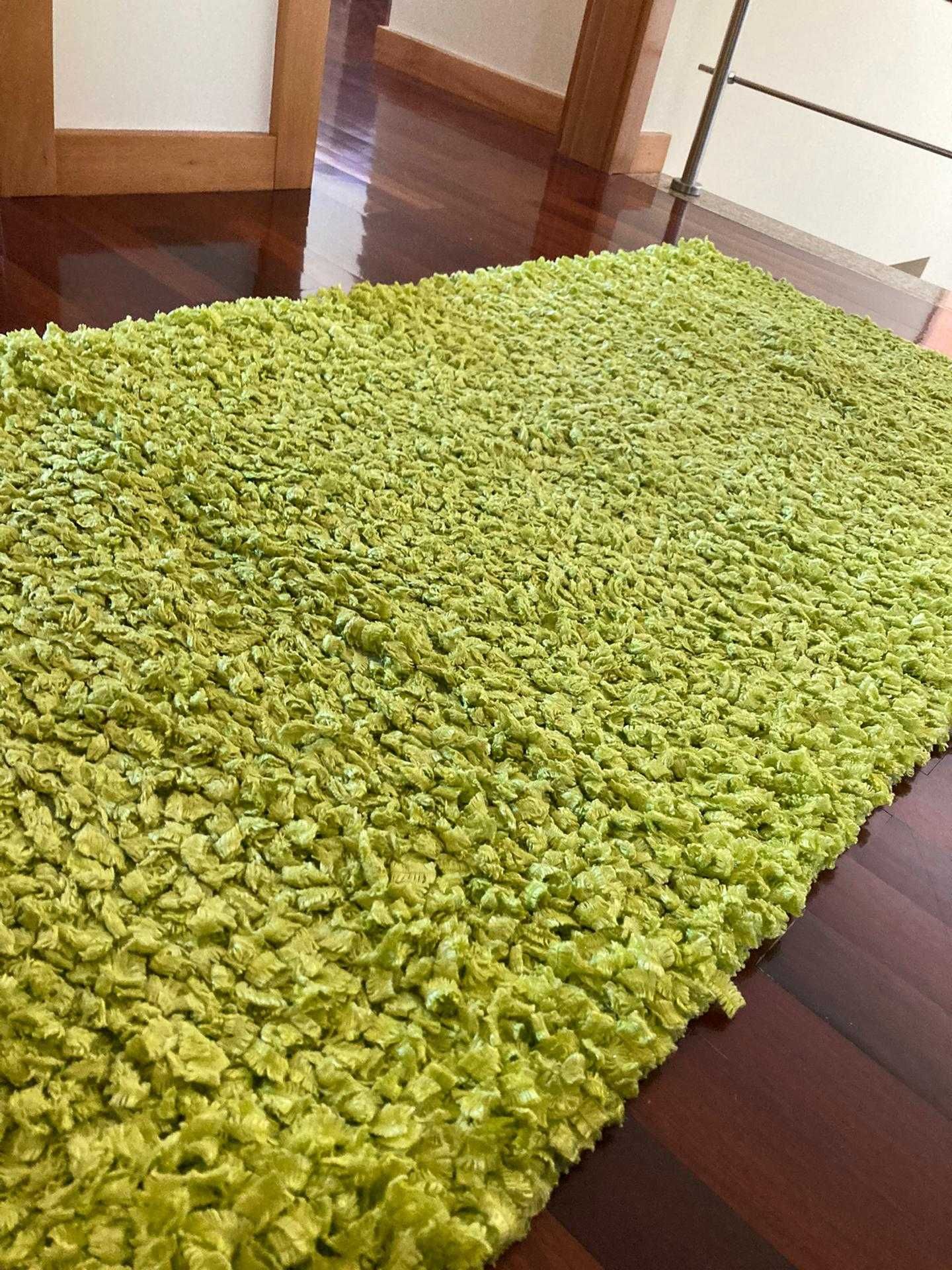 Tapete verde 150 x 75 cm