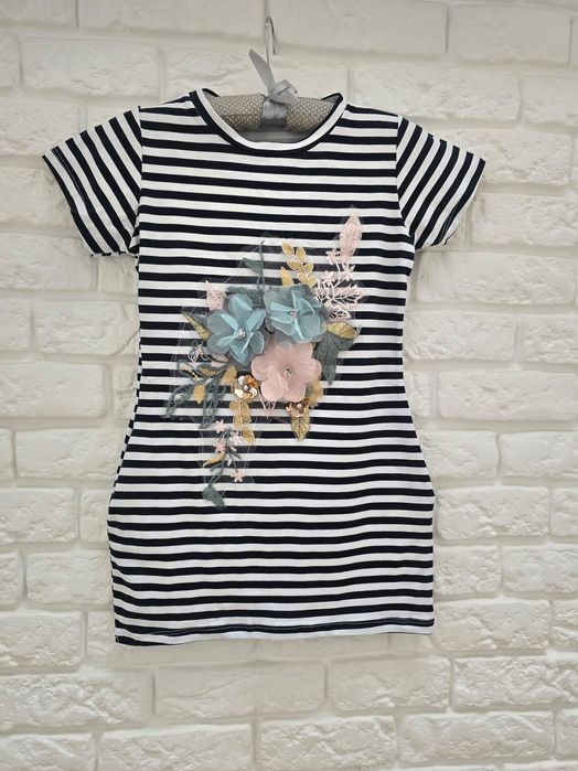 Tunika bluzka sukienka rozmiar 140 włoska nowa aplikacja girl tunic