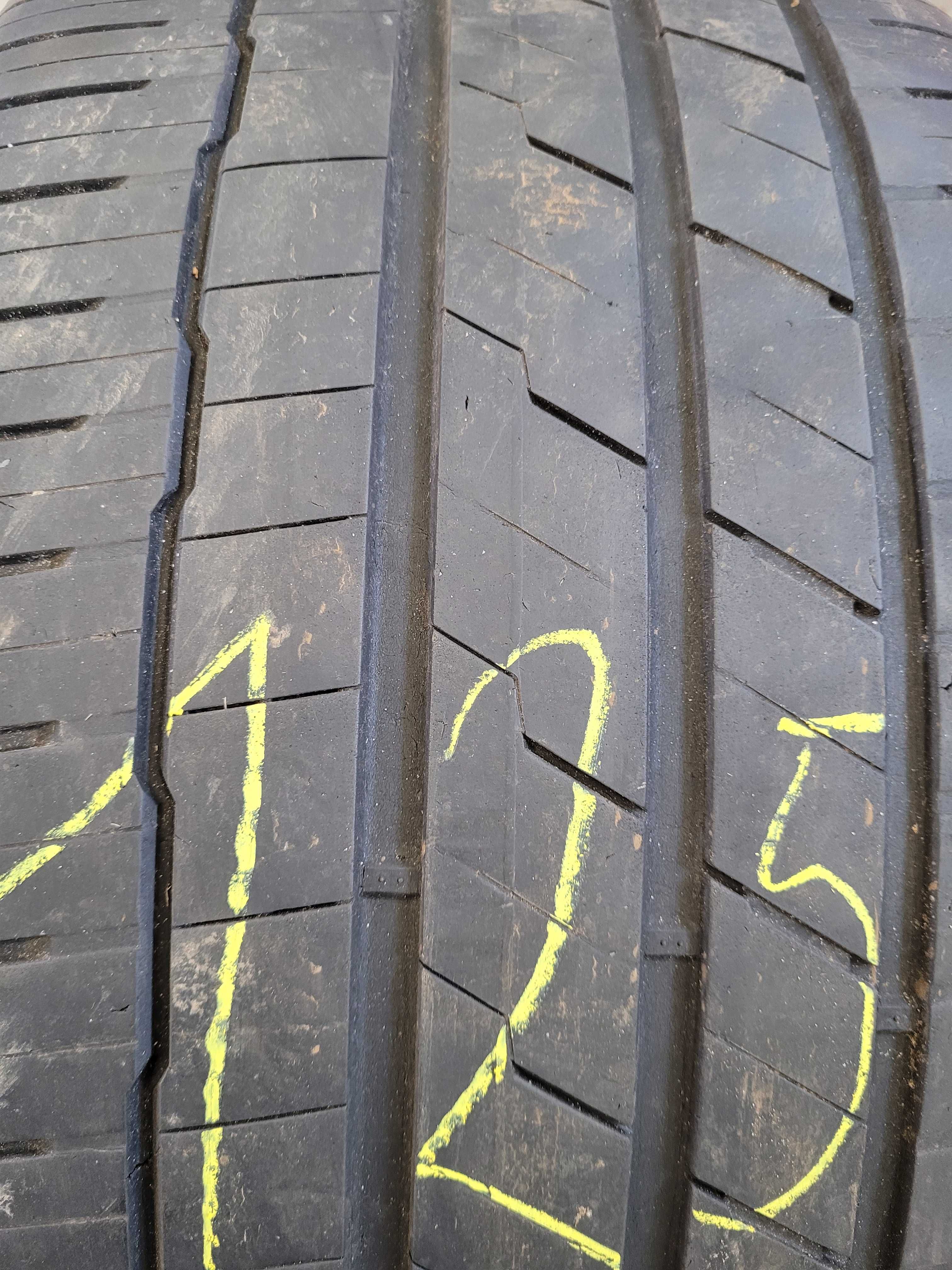 Opona Hankook 315/35 R 21