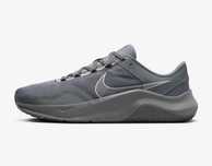 Оригінальні чоловічі кросівки Nike Legend Essential 3 (DM1120-002)