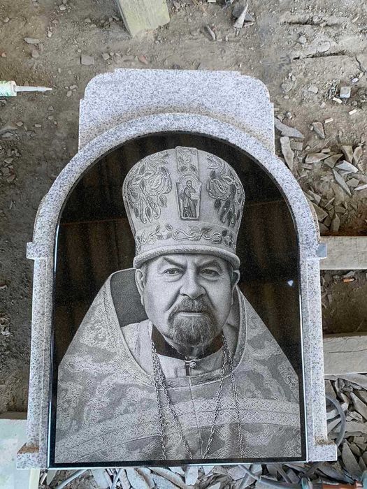 пам'ятники гранітні, габро: стели,арки,плитка,сляб,шадура,покостівка