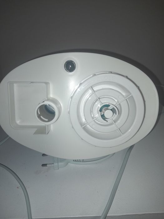 Nawilżacz powietrza Sencor SHF 920BL.