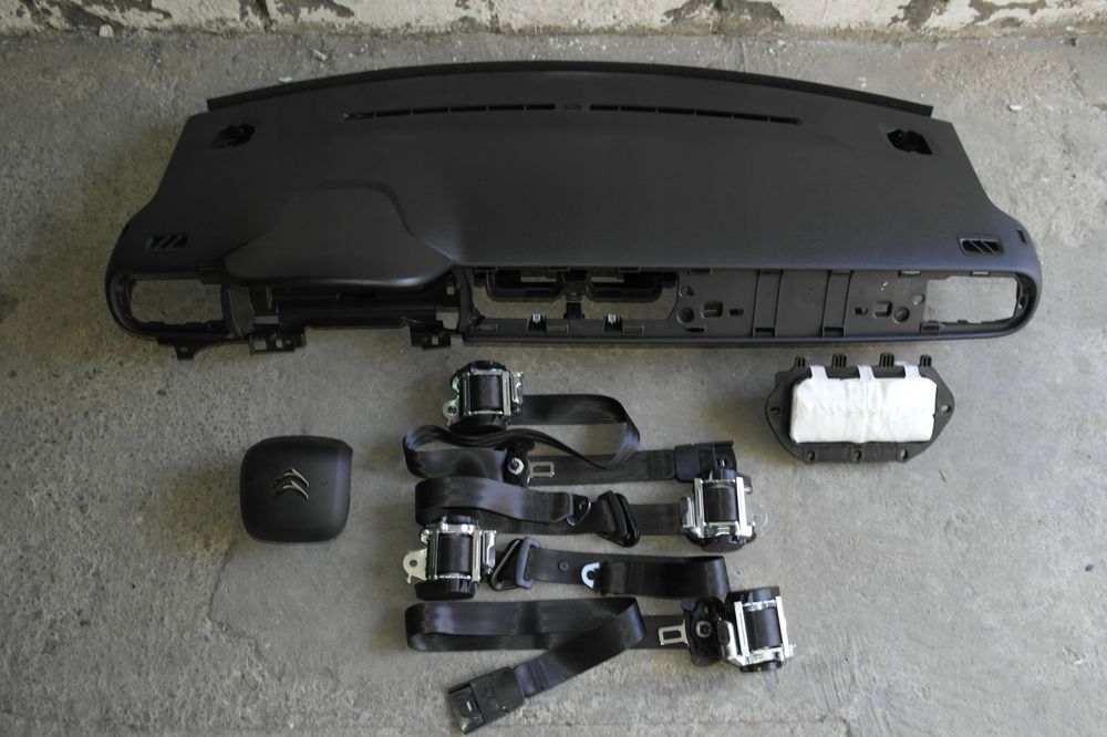 citroen c3 iii kokpit pulpit airbag pasy deska konsola pÓŁka pas