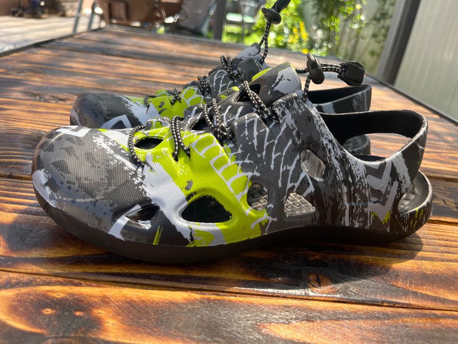 Сандалі чоловічі