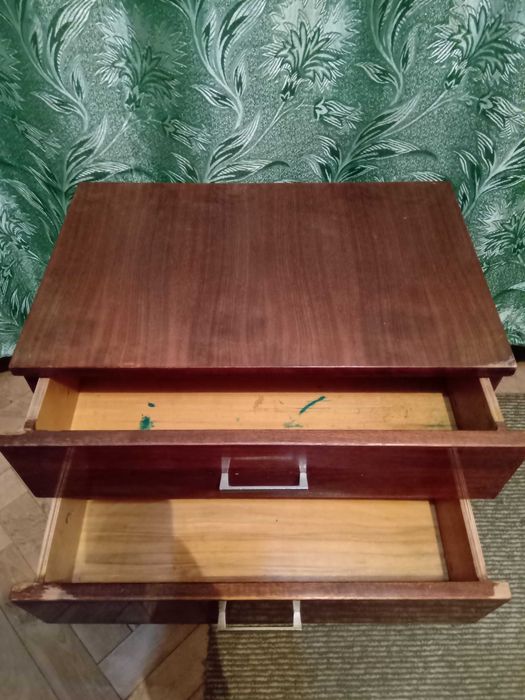 Тумбочка маленькая. Тумба СССР