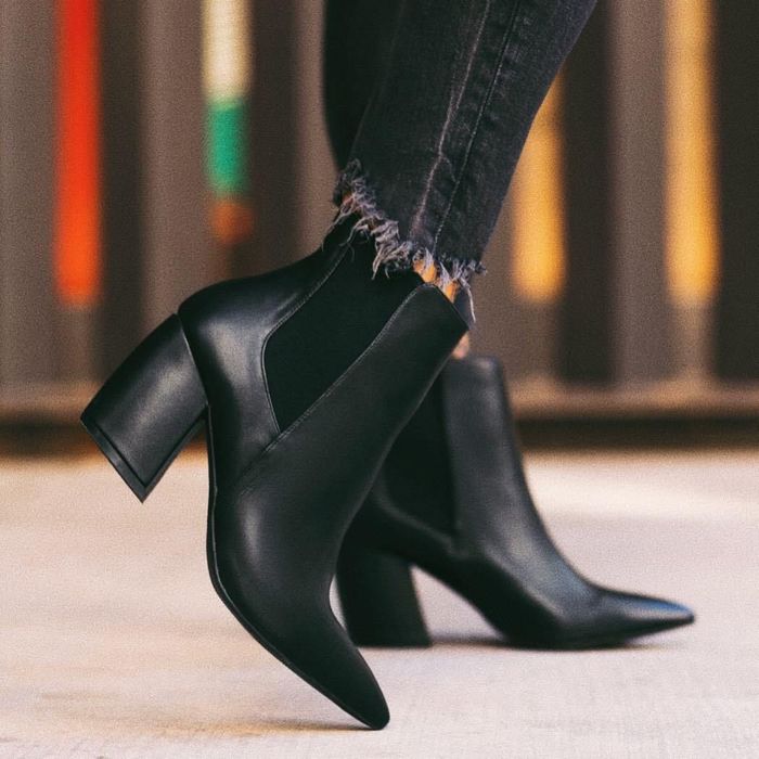 Ботильйони жіночі 38р