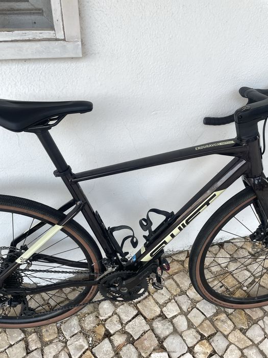 Bicicleta Gravel Swift