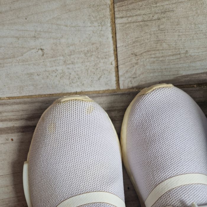 Кроссовки 36р. ОРИГИНАЛ Adidas NMD R1 white