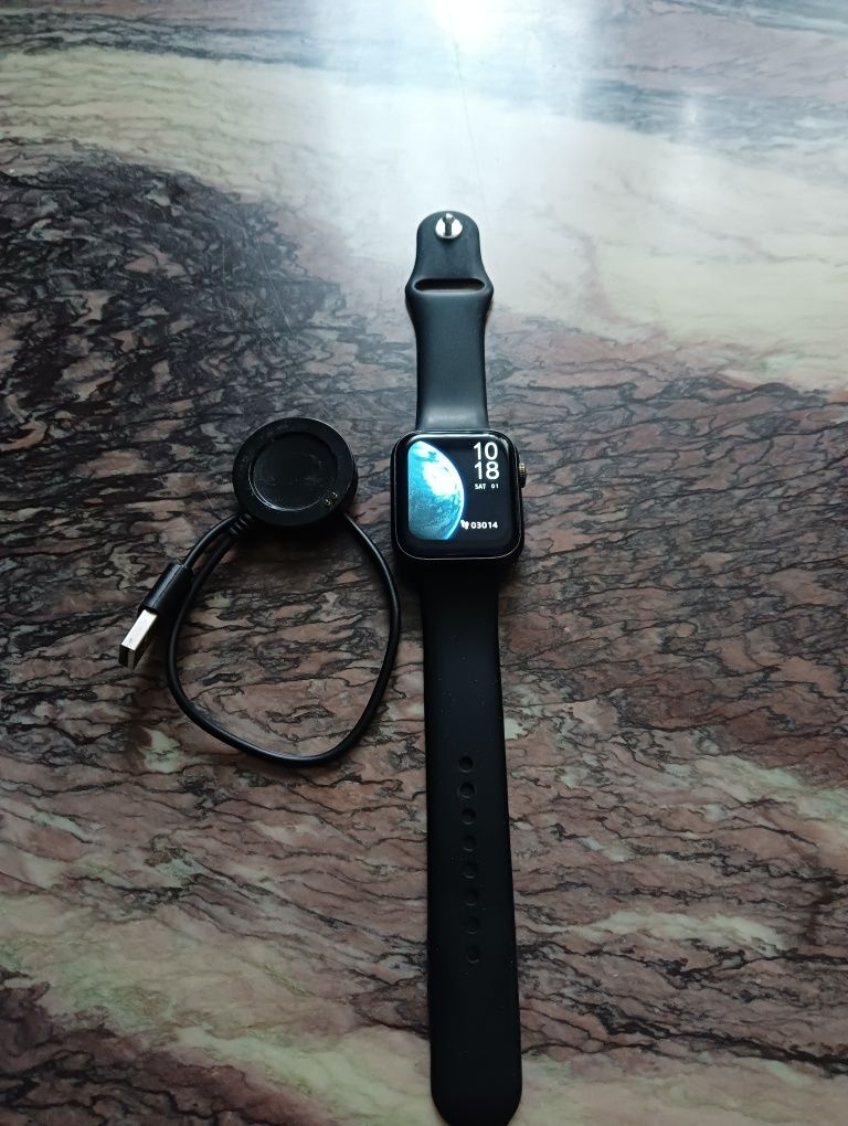 Smartwatch AK76 z ładowarką