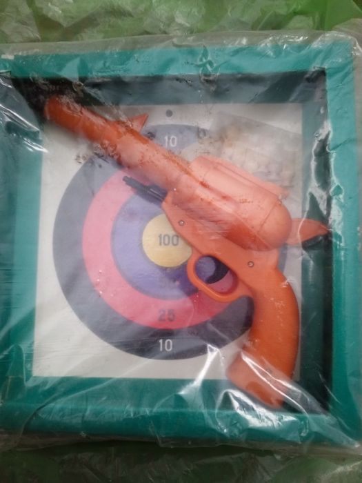 Іграшка револьвер снайпер тир СССР нова