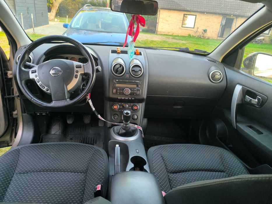 Nissan Qashqai j10