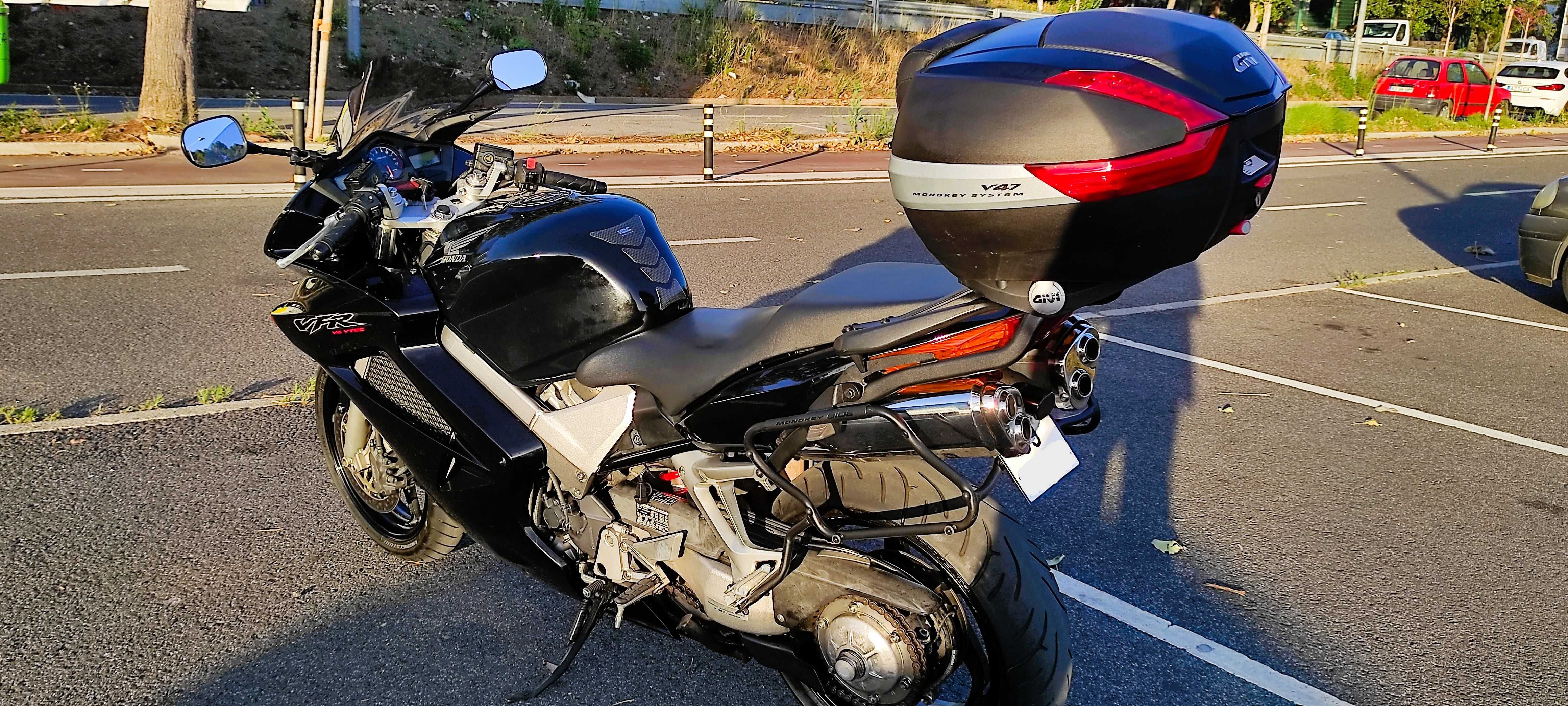 Honda VFR 800 V-Tec 2003