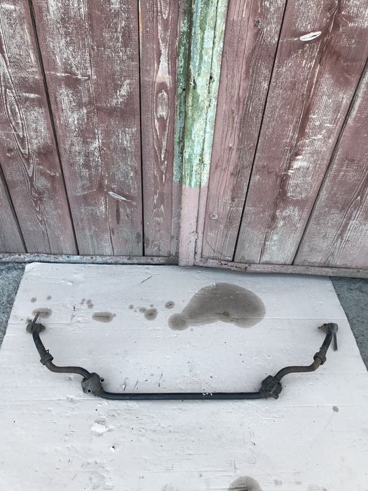 Передній стабілізатор Mercedes-Benz W203 Цешка C-Class