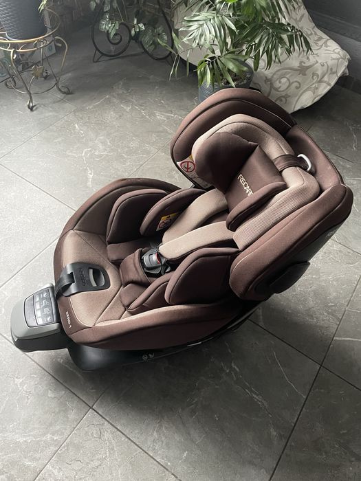Автокрісло Recaro Zero.1 поворотне 360