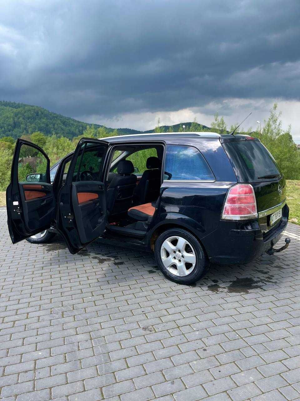 Продам автомобіль Opel Zafira B 2005 р, 1.8 Газ/Бензин