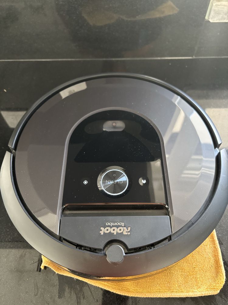 Roomba Aspirador i7+ iRobot