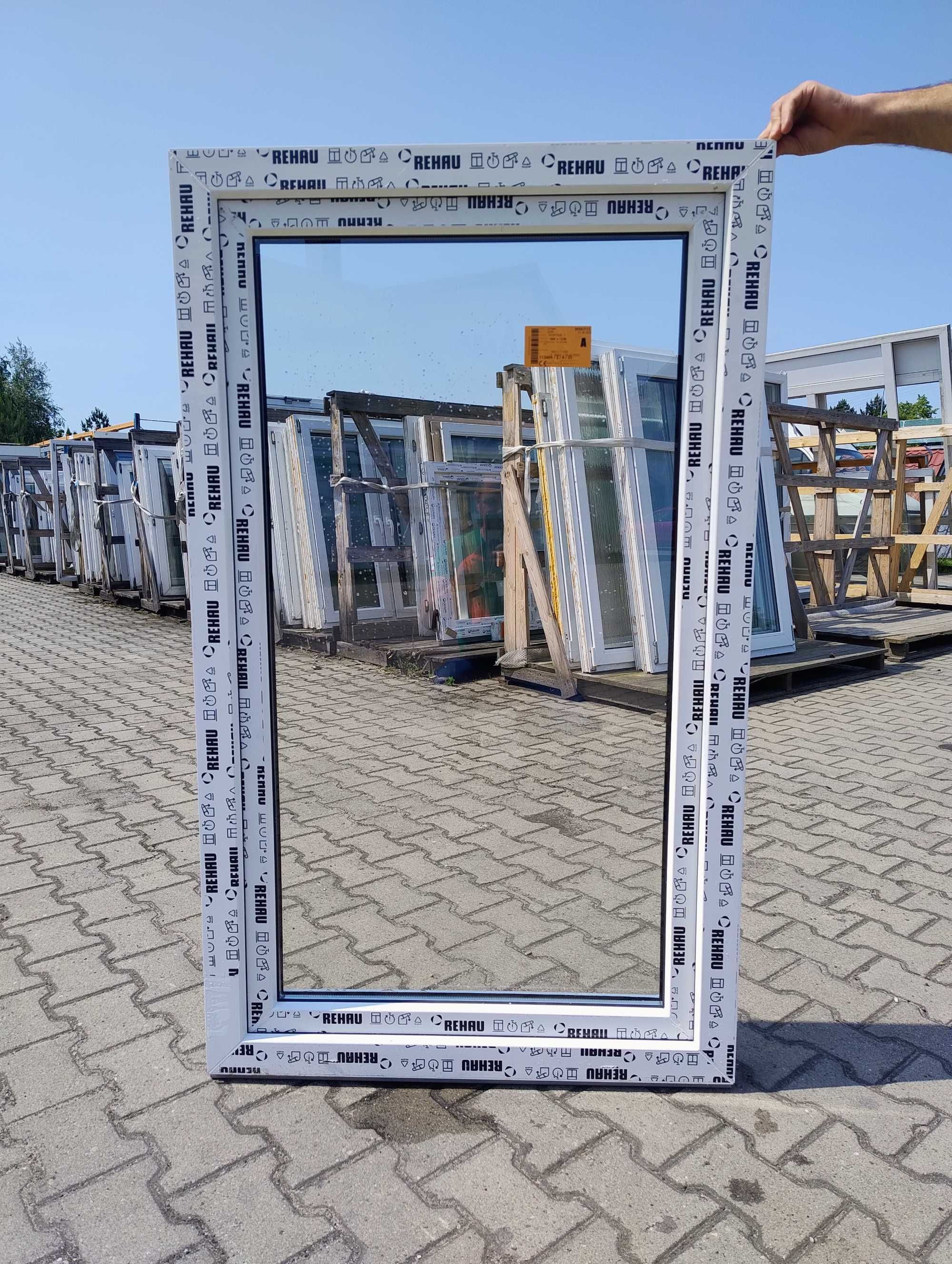 Okna nowe Rehau Smartline 86x143