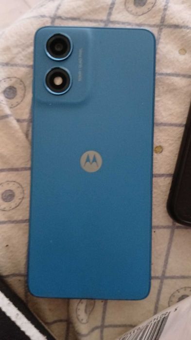 Telemóvel moto g04s
