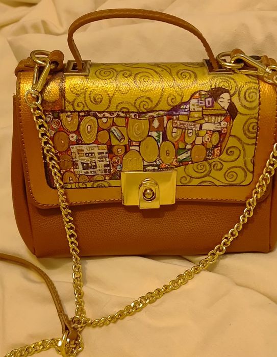 Сумочка жіноча шкіряна 16/19