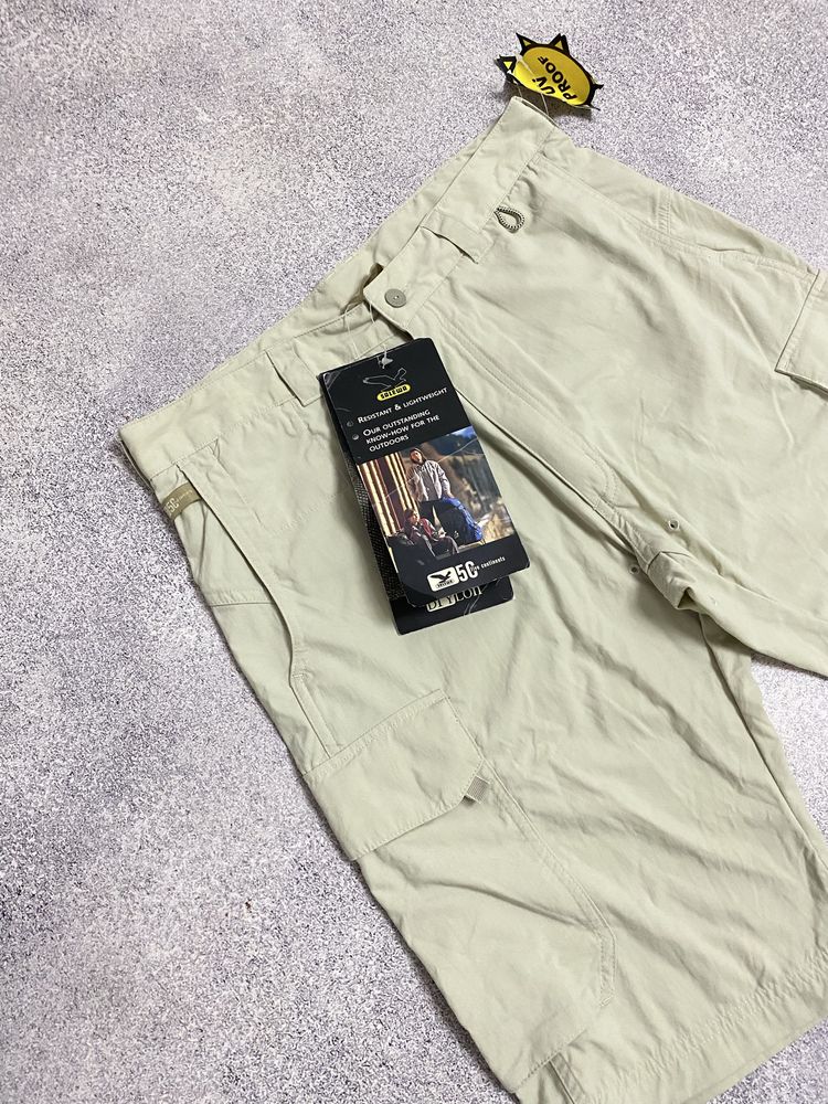 Salewa чоловічі карго шорти нові Arcteryx