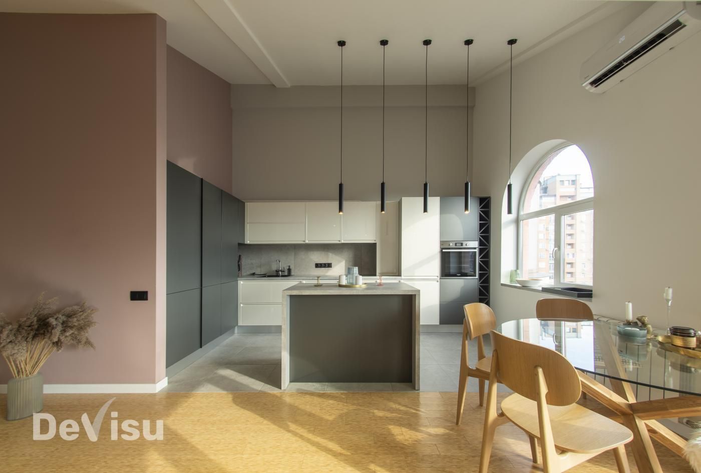 Дизайнерська 2-кімнатна квартира (76м2), Чорновола, Центр