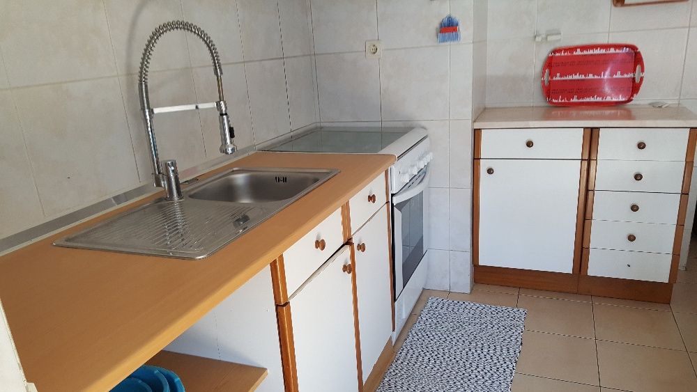 T2 praia da barra com garagem disponivel de 13 a 20 de julho promoçao)