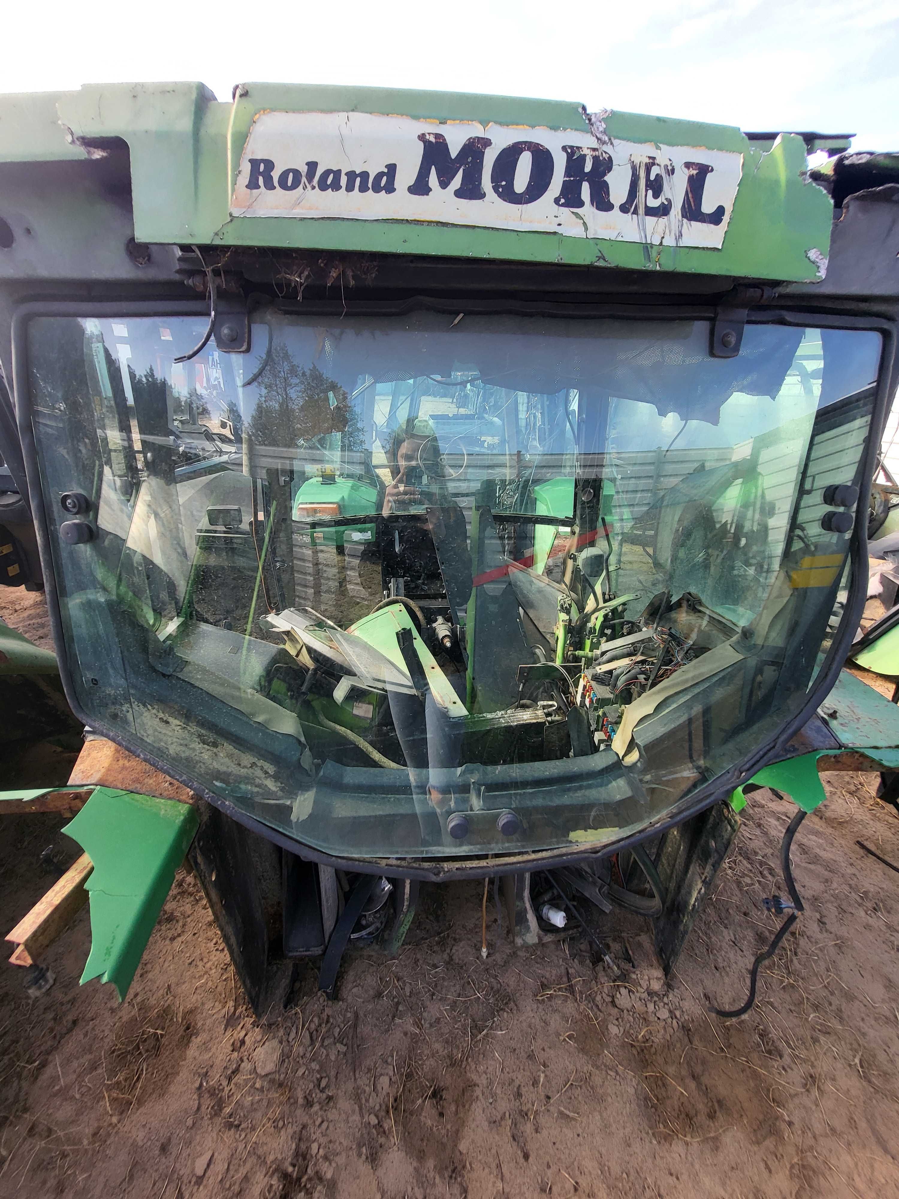 Kabina ciągnika John Deere