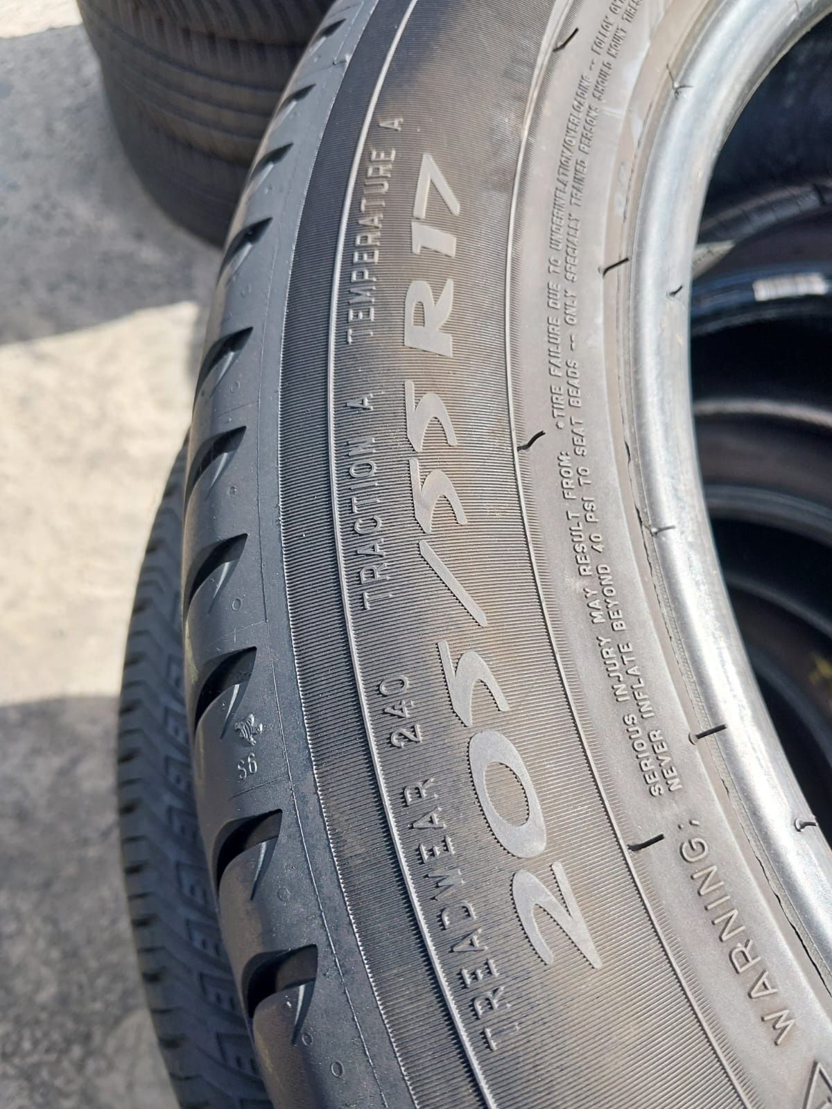 Opony używane 205/55/17 michelin 2x7.5 mm 2019