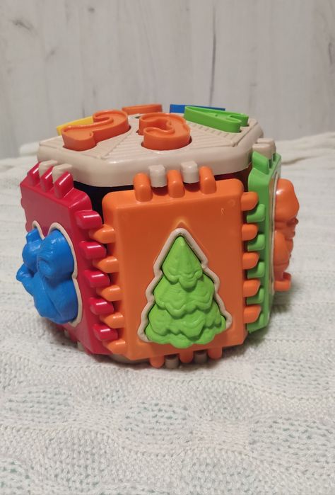 Игрушка сортер логика