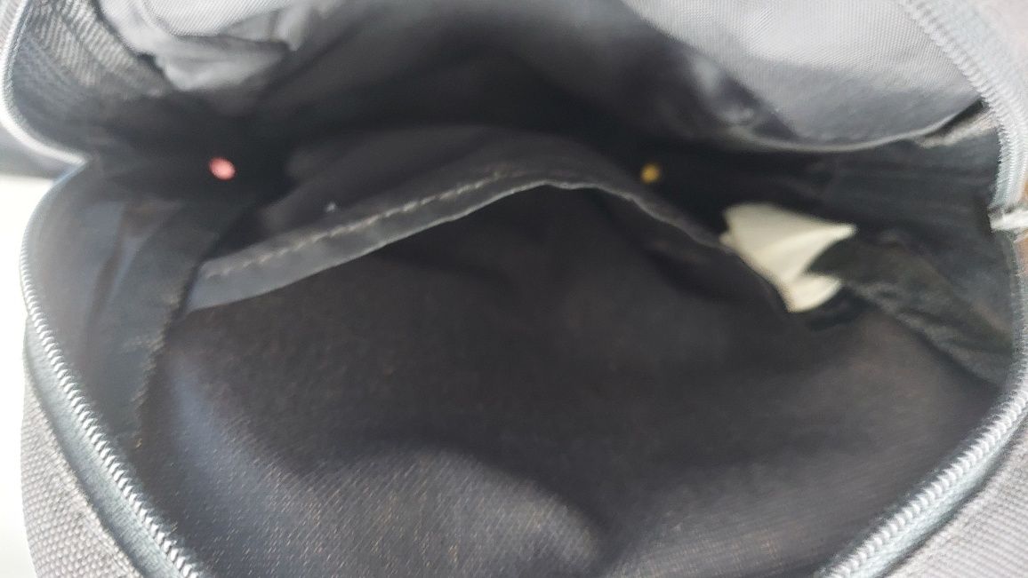 Torebka saszetka na ramię adidas