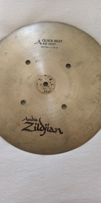 Pratos choque Avedis Zildjian
