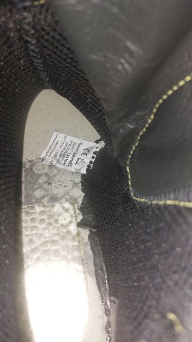 Cупер надійний черевик