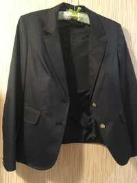 Черный  пиджак 38 евроразмер. Школьный Офисный