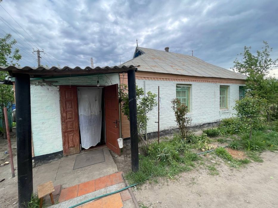 Будинок село Острів