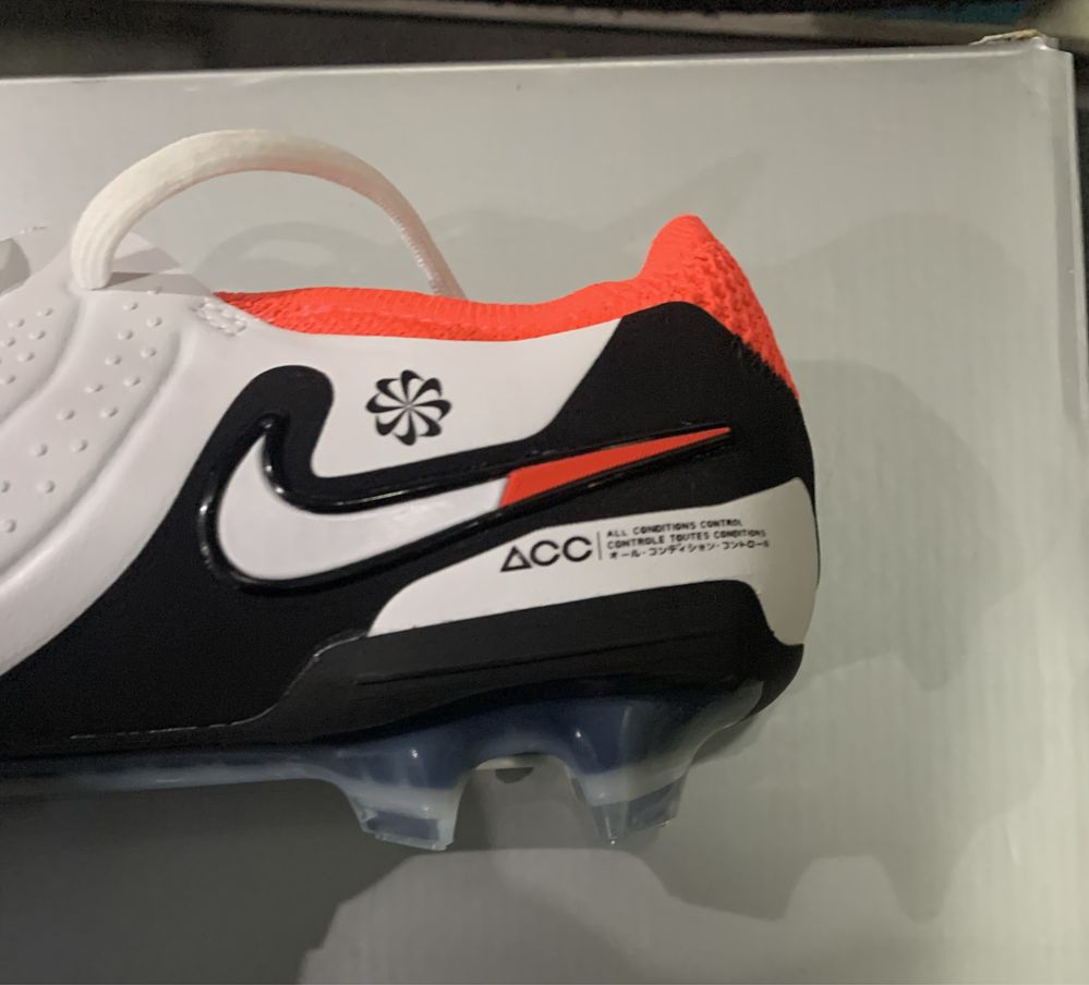 Бутси Nike Tiempo Legend 10 Elite FG DV4328-100